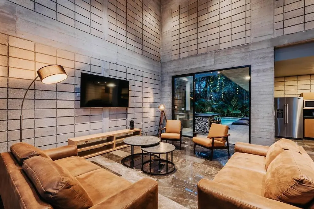Deluxe Villa At Exclusive Gated Community La Privada Aldea Zama, 5 Bedroom Private Pool & Concierge Service Tulum
