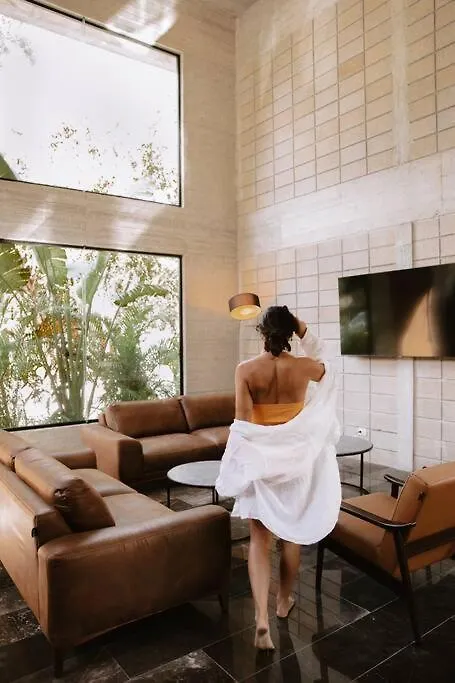 Deluxe Villa At Exclusive Gated Community La Privada Aldea Zama, 5 Bedroom Private Pool & Concierge Service Tulum