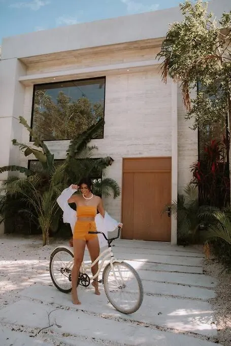 Deluxe Villa At Exclusive Gated Community La Privada Aldea Zama, 5 Bedroom Private Pool & Concierge Service Tulum Mexiko